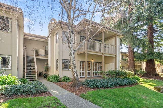 50 Horgan Ave #37, Redwood City, CA 94061