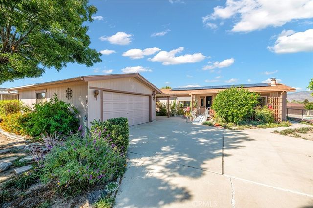 43678 Pioneer Ave, Hemet, CA 92544