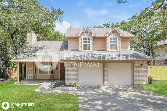 2832 W  Kimball Ave, Grapevine, TX 76051