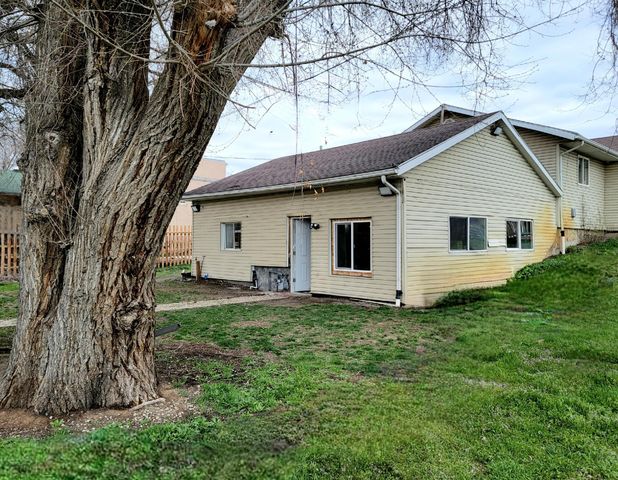 1136 W  Elba Ave, West Valley, UT 84119