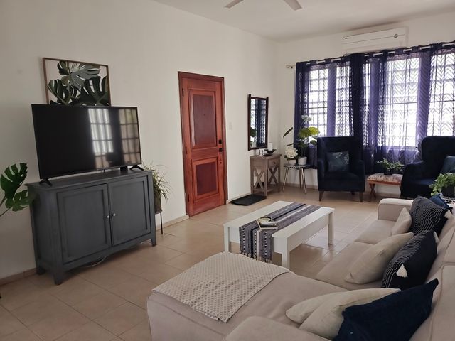 1617 Calle San Gate #2, San Juan, PR 00913