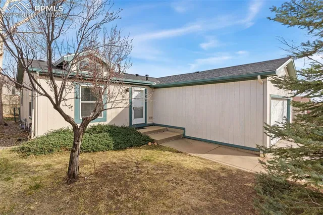 2510 Wheaton Dr, Colorado Springs, CO 80904