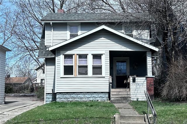 1733 Ford Ave, Akron, OH 44305