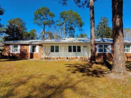 127 Pineview Ave, Moultrie, GA 31788
