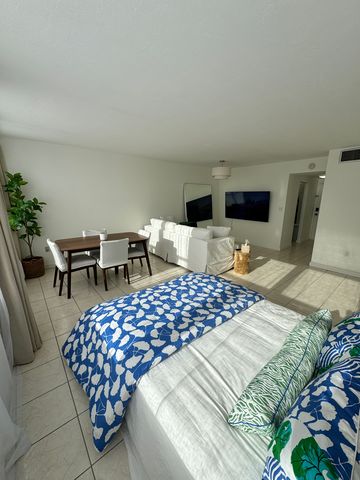 2899 Collins Ave #604, Miami Beach, FL 33140