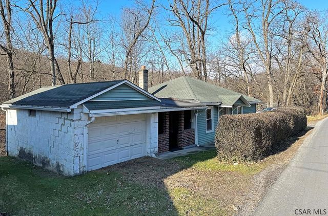 1853 Soap Hollow Rd, Johnstown, PA 15905