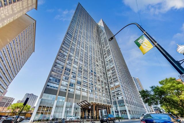655 W  Irving Park Rd #4713-15, Chicago, IL 60613