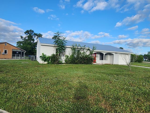 7011 Elyton Dr, North Port, FL 34287