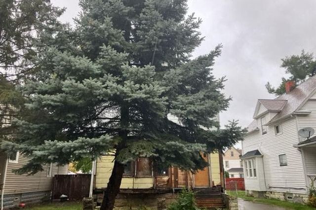 4404 Memphis Ave, Cleveland, OH 44109