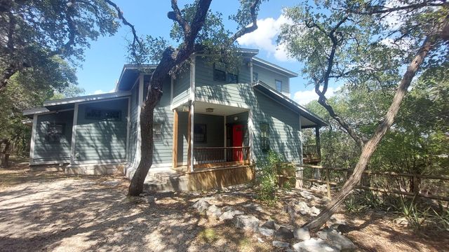 255 County Road 263, Mico, TX 78056