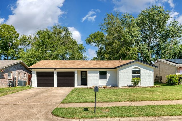 1505 Marlee Ln, Arlington, TX 76014