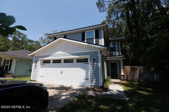 5457 Luella St, Jacksonville, FL 32207