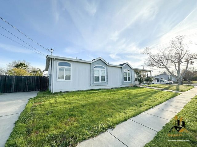 318 Hickory St, Roseville, CA 95678
