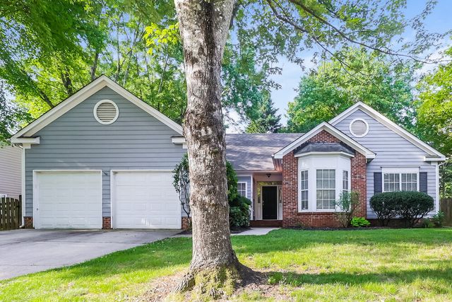 11910 Harris Ridge Dr, Charlotte, NC 28269