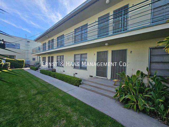 436 W  4th St #1, Long Beach, CA 90802