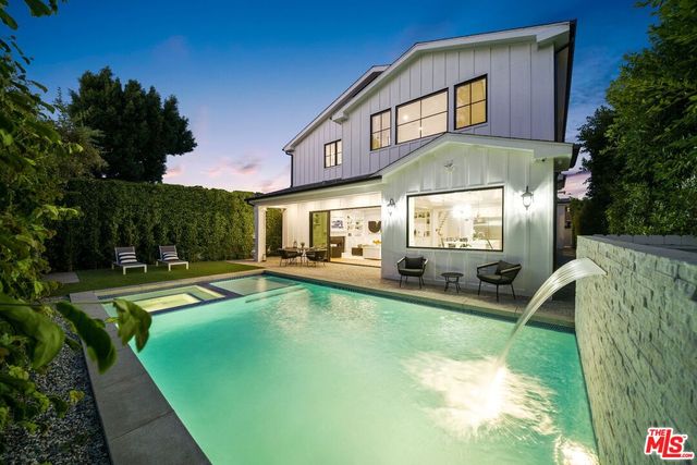 813 N  Spaulding Ave, Los Angeles, CA 90046
