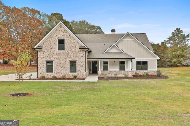 110 Warren Way, Fayetteville, GA 30215