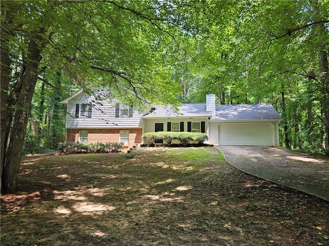167 Justin Dr, Dallas, GA 30157