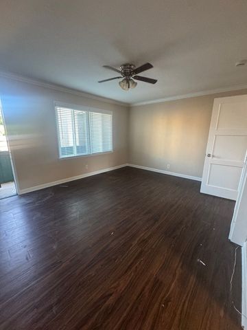 937 Magnolia Ave #17, Long Beach, CA 90813