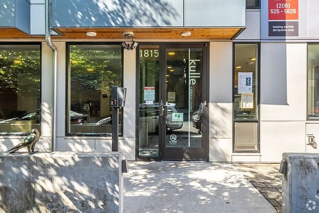 1815 Bellevue Ave, Seattle, WA 98122
