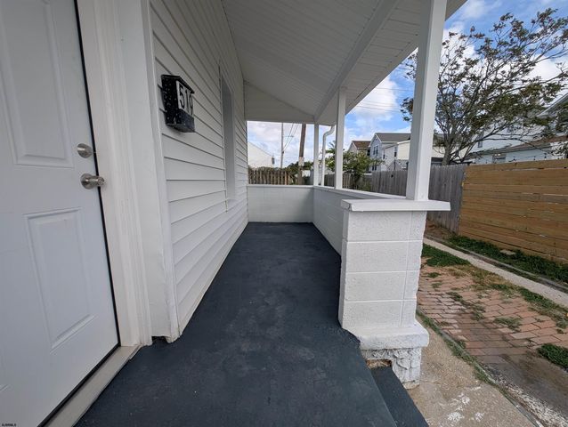 519 Graff Ln, Atlantic City, NJ 08401