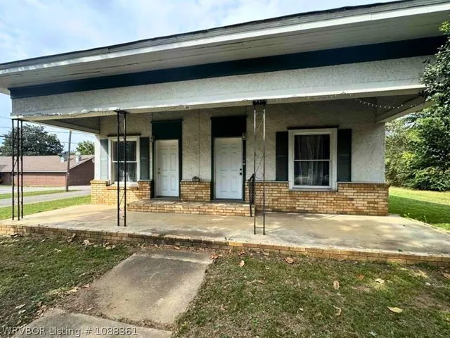 289 S  Sharpe Ave, Booneville, AR 72927