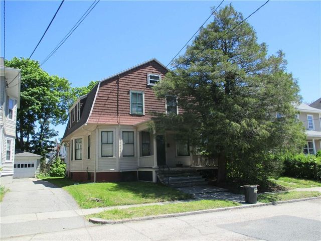 94 Russell Ave, East Providence, RI 02914