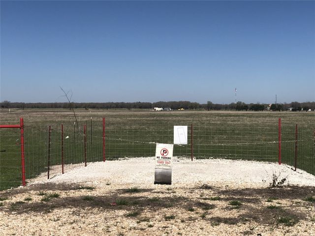 Tract 3 E  Highway 84, Axtell, TX 76624