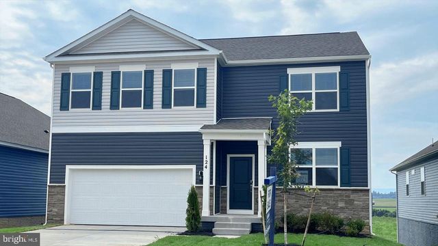 124 Woodford Dr, Stephens City, VA 22655