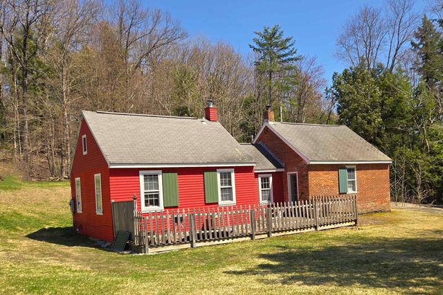 57 Hartley Hill Road South, Putney, VT 05346