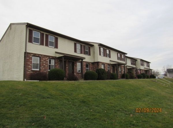 625 S  High St   #H, Selinsgrove, PA 17870