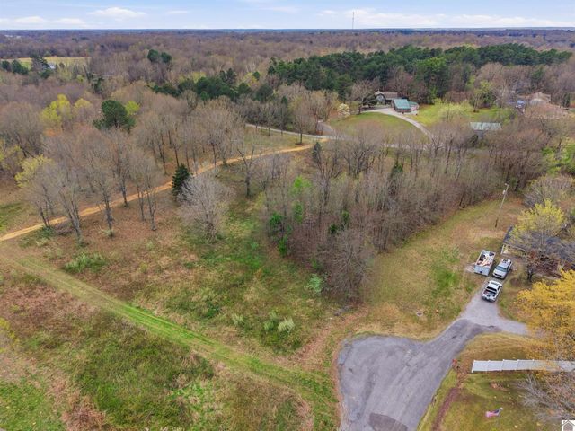 French Dr, Benton, KY 42025