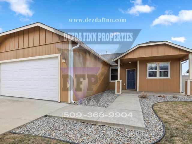 12611 W  4th Ave, Airway Heights, WA 99001
