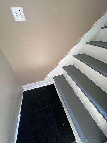 653 Beatty St #2, Trenton, NJ 08611