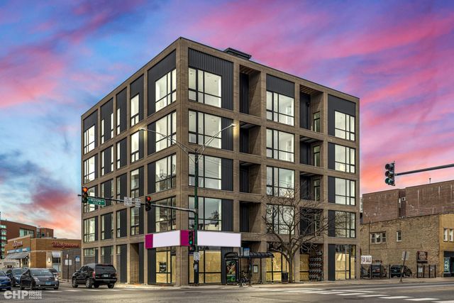 2406 W  Armitage Ave #301, Chicago, IL 60647