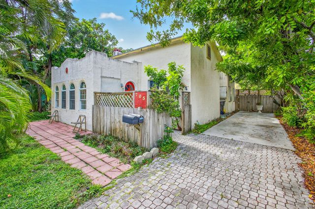 705 Lytle Street, West Palm Beach, FL 33405