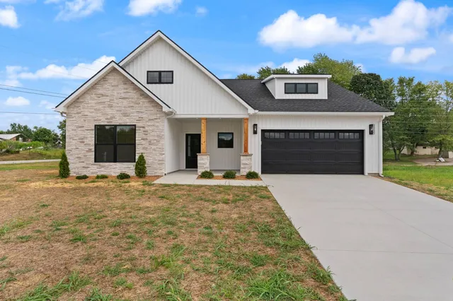 4002 Marksman Way #1, Tell City, IN 47586