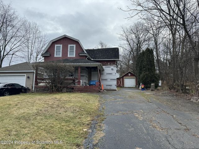 511 Powell Ave, Clarks Summit, PA 18411