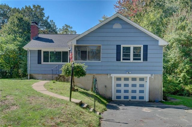 9 Shelley Ave, Windsor, CT 06095
