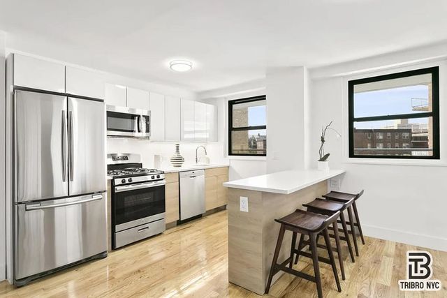31-10 23rd St #6G, Astoria, NY 11106