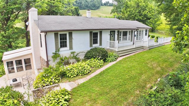 2643 Wades Gap Rd, Callaway, VA 24067
