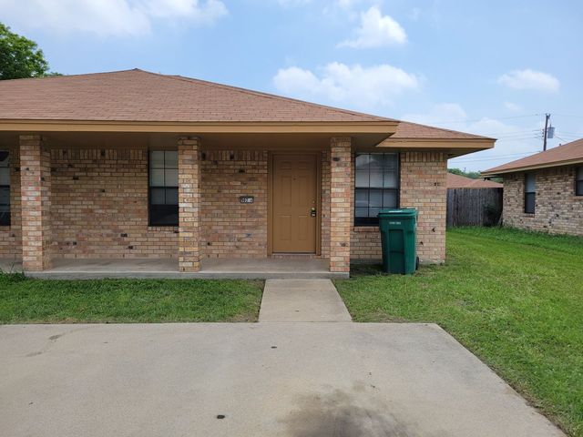 907 Crymes Ln, Harker Heights, TX 76548