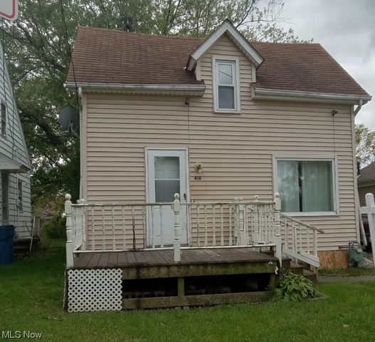 418 Indiana Ave, Lorain, OH 44052