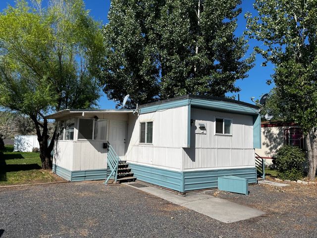 6 Hines Ct, Hines, OR 97738