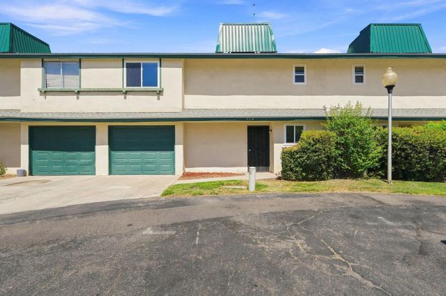 4929 N  Winery Cir #114, Fresno, CA 93726