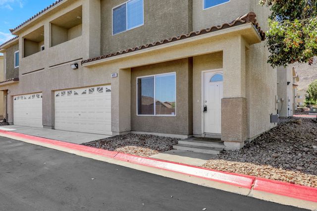 499 Lost Eagle Way, Henderson, NV 89012
