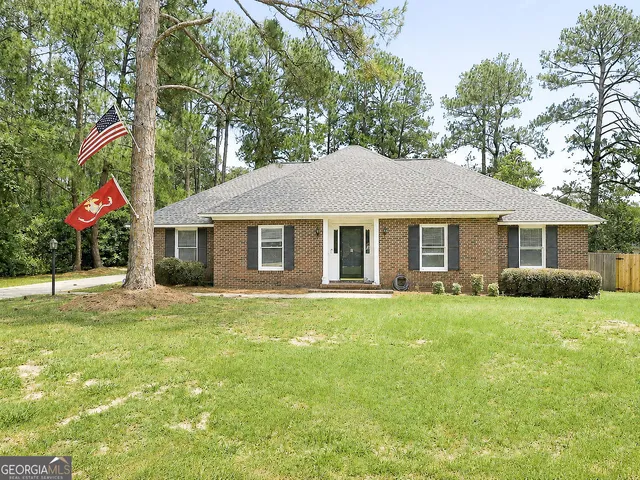 127 Pine Bluff Dr, Statesboro, GA 30458