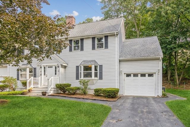 26 Tobin Ave #26, North Chelmsford, MA 01863