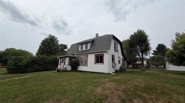 236 First Avenue, Chippewa Falls, WI 54729