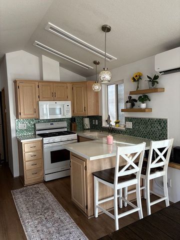 47340 Jefferson St #242, Indio, CA 92201